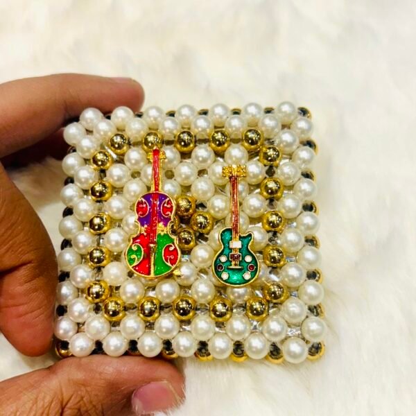 Guitar For Laddu Gopal