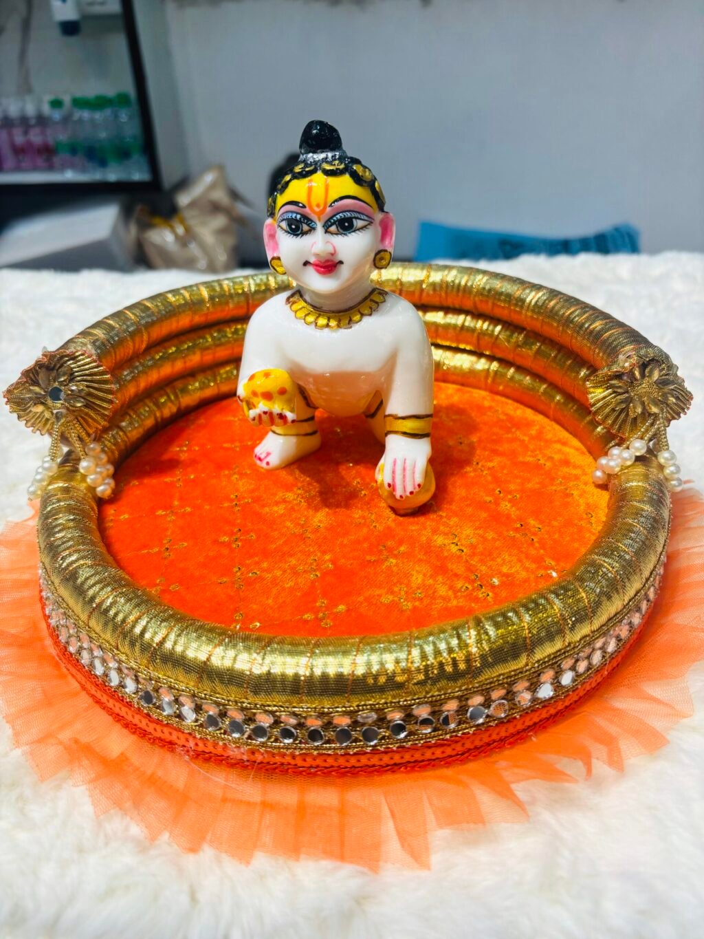 Beautiful Singhasan + Bed for Laddugopal