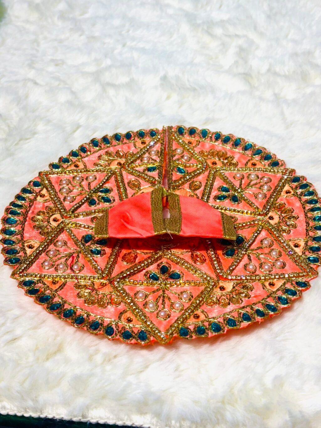 Beautiful Design Dress With Kundan Moti - Image 2