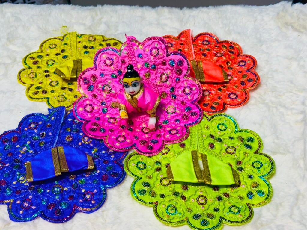 Stylish Poshak For Laddu Gopal - Image 2