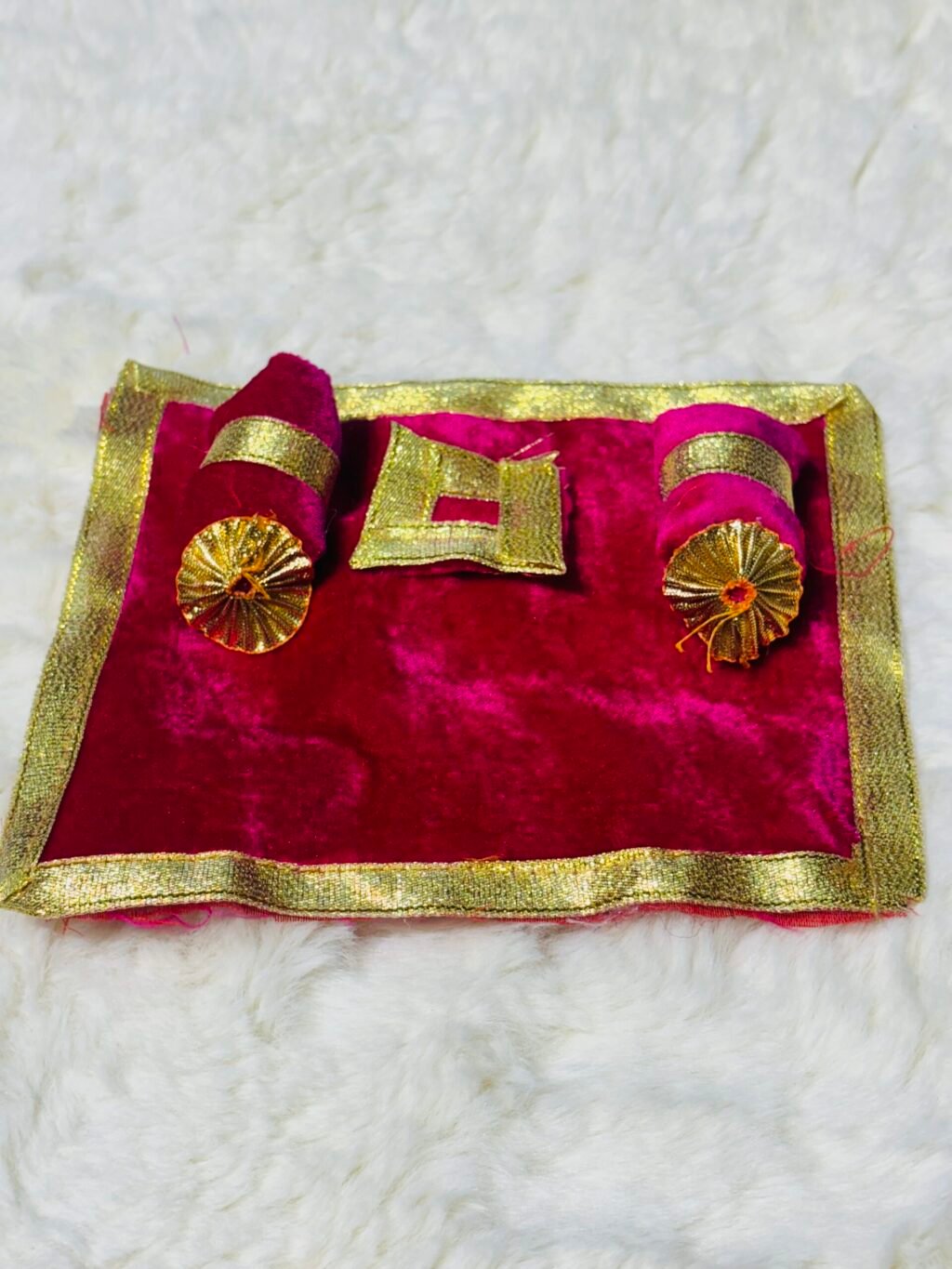 Bed For Laddugopal With 2 pillow and bedsheet