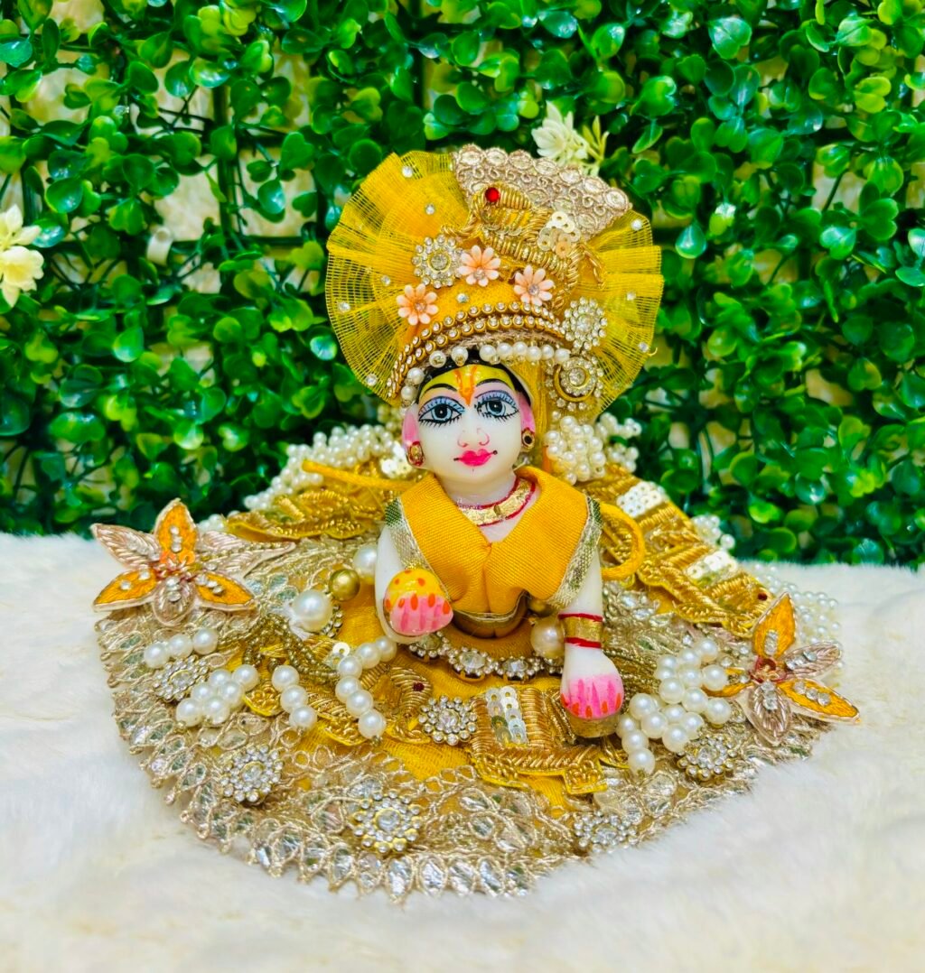 Heavy Dress With Mukut For Laddugopal