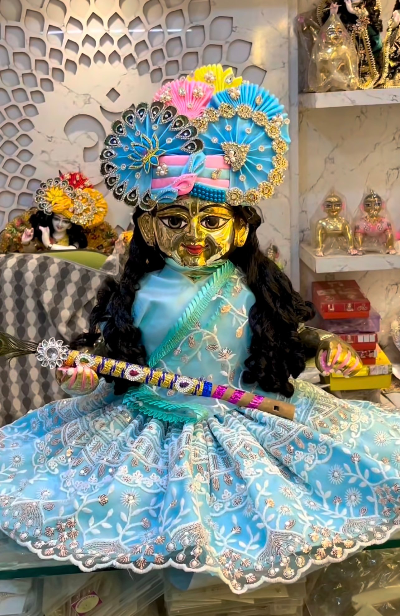 Beautiful Laddugopal Lala 21 Number - by Radharanikripa All Sizes Available