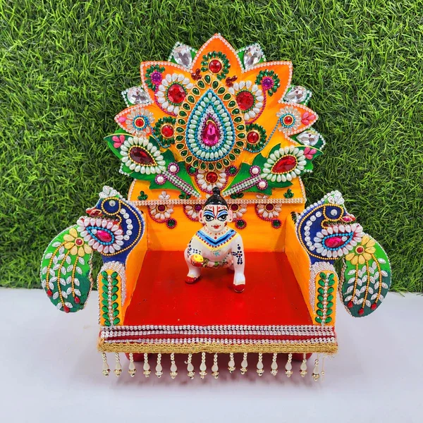 singhasan for laddu gopal ji