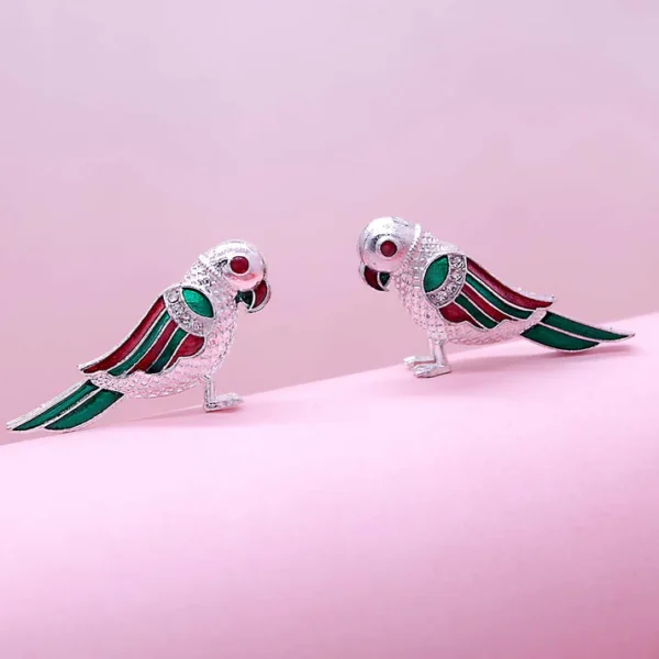 Well finished Parrot Toy set for decoration